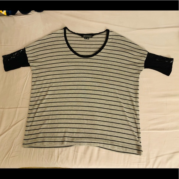 Women’s Karen by Karen Kane horizontal stripe top with sequin sleeve detail - Picture 1 of 9
